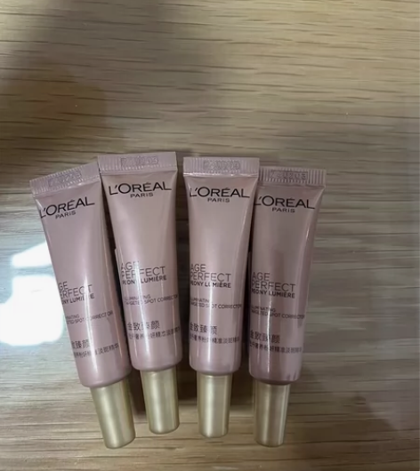 欧莱雅金致臻颜牡丹奢养粉妍精准淡斑精华7....