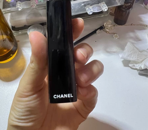 香奈儿口红 46色号 感兴趣的话点“我想要...