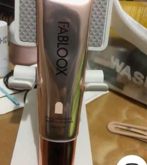 #粉底/气垫 fabloox粉霜 因为刚学...