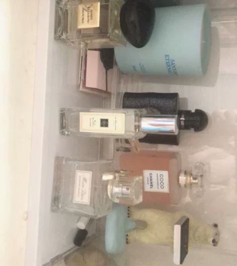 祖马龙 蓝风玲香水 ，余量看图 感兴趣的话...