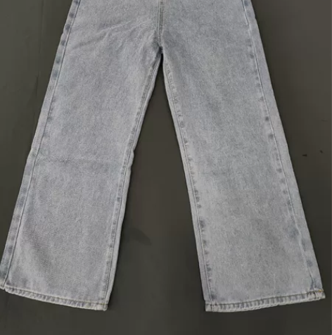 全新捡漏北极绒高腰阔腿牛仔裤L码 平铺腰围...