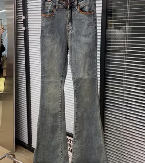 服装实体店铺清货喇叭牛仔裤 不加绒，S码，...