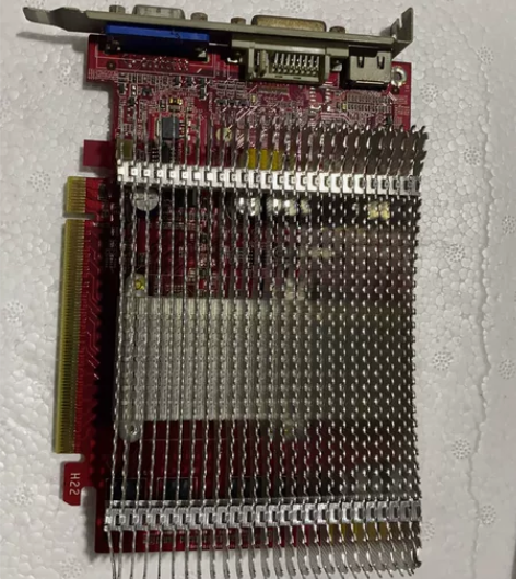 七彩虹逸彩9500GT-GD2冰封骑士51...