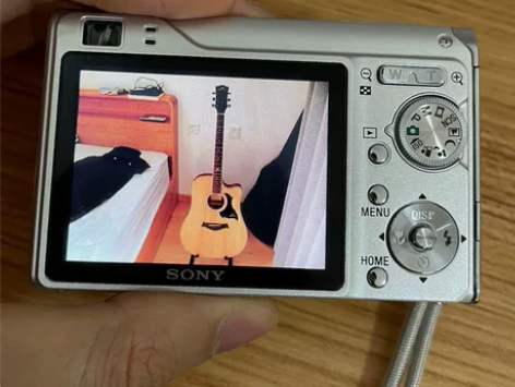 全新 sony索尼 数码相机DSC-W20...