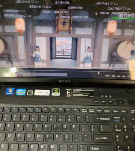 索尼笔记本，i5处理器开机10左右，办公看...