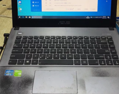 华硕X450V 14英寸笔记本。CPU i...