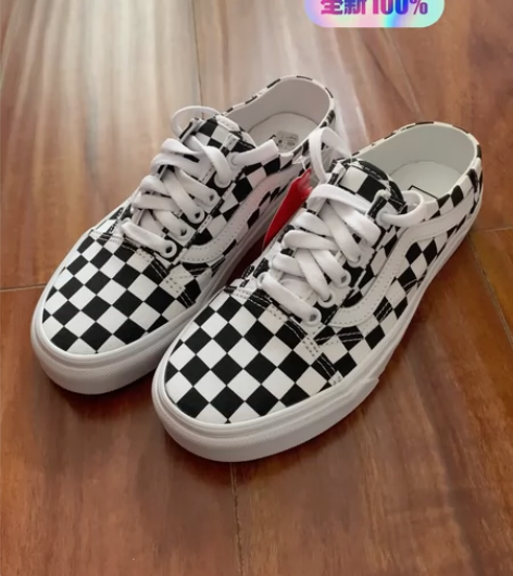 vans，全新板鞋，37码，内长235。员...