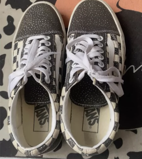 Vans女鞋经典38.5码,没穿过几次 感...