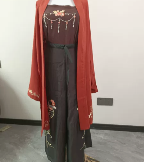 半退坑，出汉服，兰若庭，黑糖话梅，全套m码...