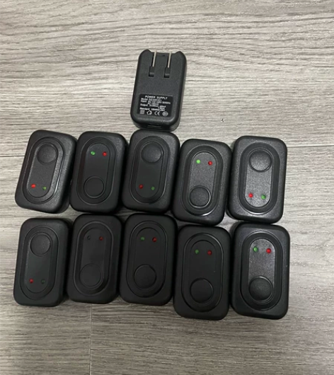 手机，mp3mp4充电头，一共11个打包卖...