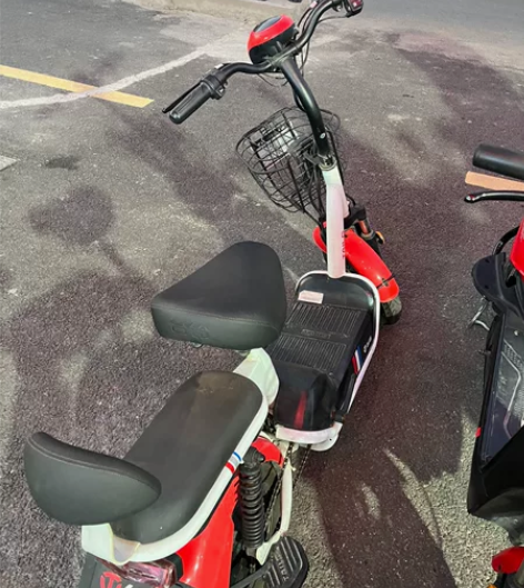 出售一台台铃电动车,自行车款8成新 感兴趣...