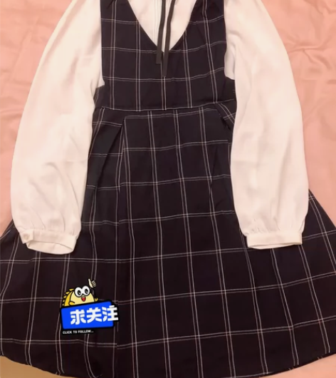 学院风裙子165码一套，衬衣和背带裙是分开...