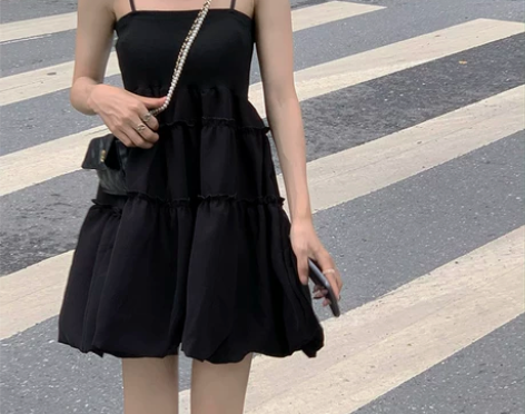夏季2021新款韩版法式复古裙小众设计辣妹...