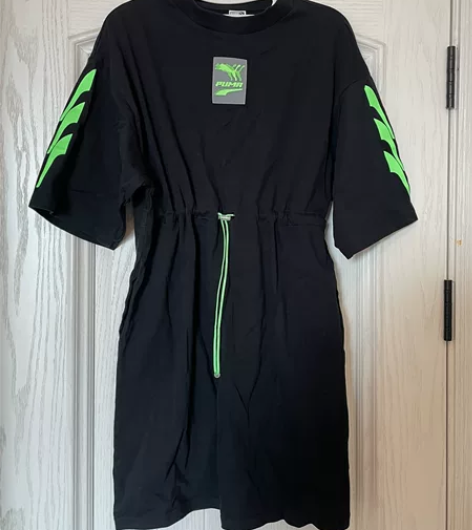 puma彪马运动风裙子 在苏州天虹买的 没...