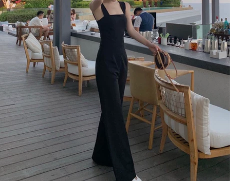 适合三亚旅游的衣服海边度假穿搭长裤子黑色连...