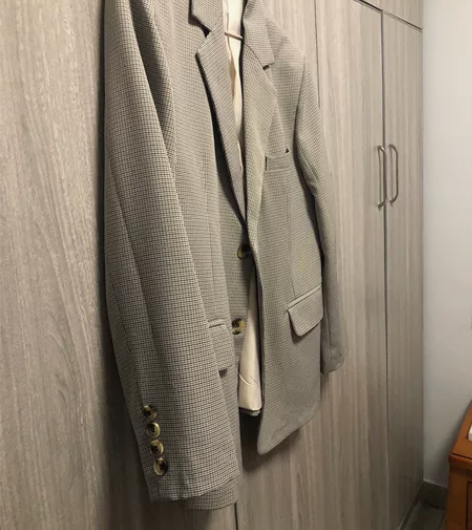 男士m码休闲小西装，穿过两次，日系风。 感...