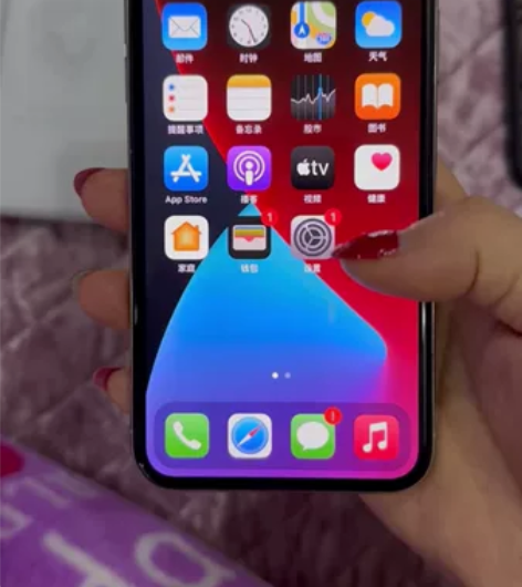 各位亲亲们～小女自用iPhone X～白色...