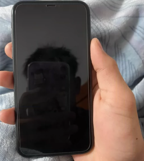 苹果11 64G  全原，细节自己看 感兴...