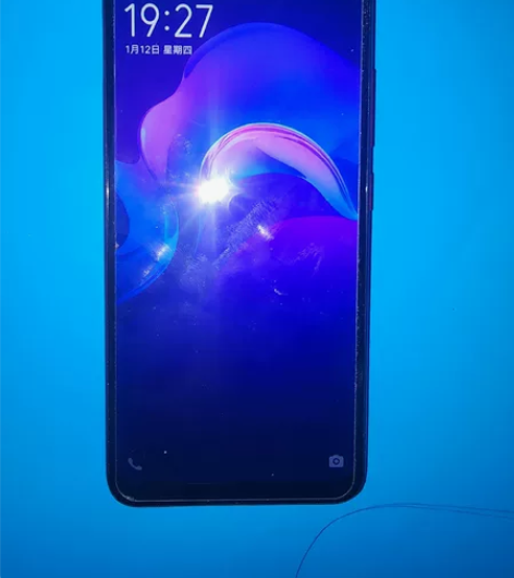vivo U1. 以前屏幕碎换过第三方屏幕...