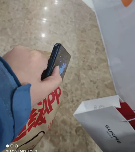 黑鲨4，6+128，功能完好，cpu脱焊过...