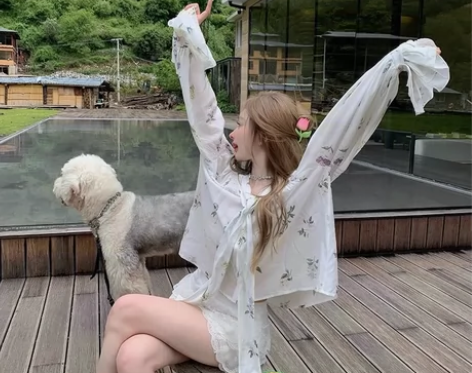 2022夏季新款天选防晒超仙时尚印花纯色飘...