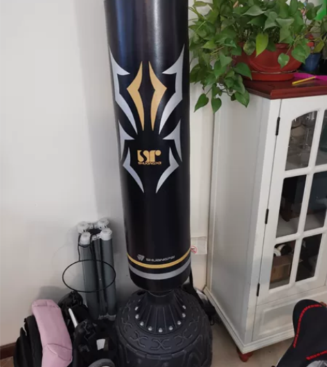 拳击沙袋，京东买的，没怎么用，北京自取。 ...