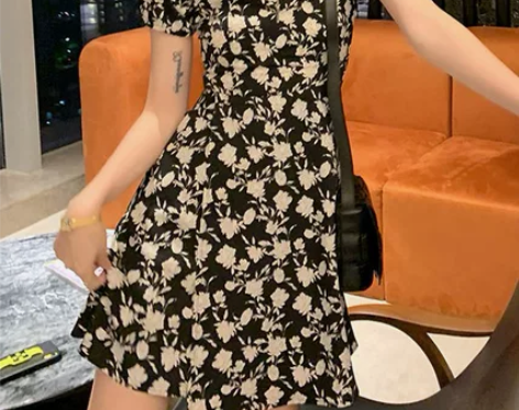 夏显瘦遮肉法式开叉复古碎花雪纺连衣裙女 感...