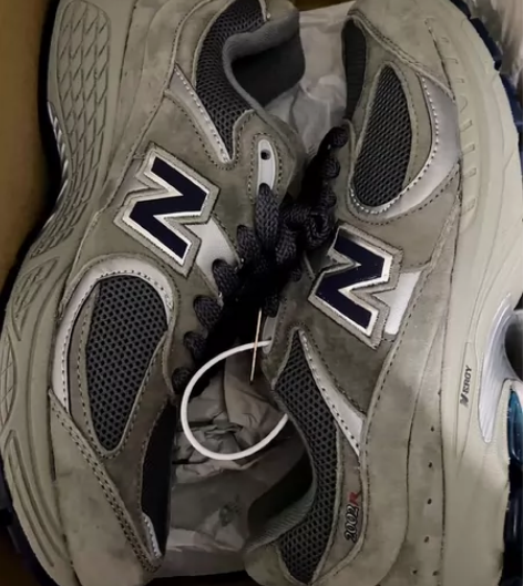 全新的新百伦运动鞋休闲鞋,朋友送的穿不了 ...