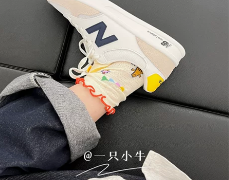 一只小牛 韩国newbalance新百伦C...