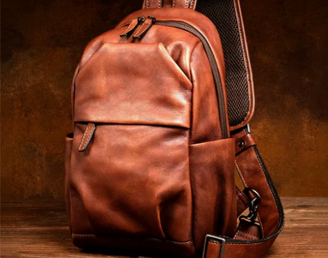 胸包男包斜挎包复古潮手工真皮胸包休闲头层植...