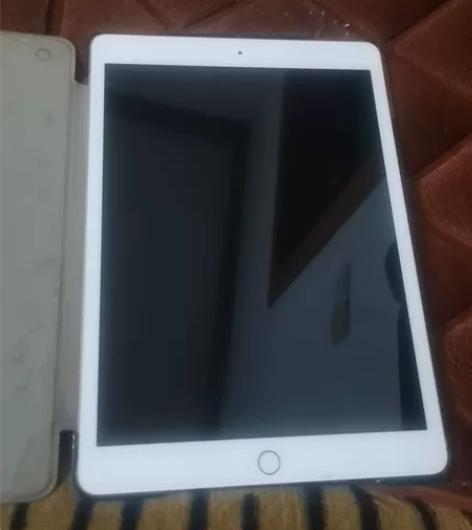 苹果（Apple）2020款ipad 8代...