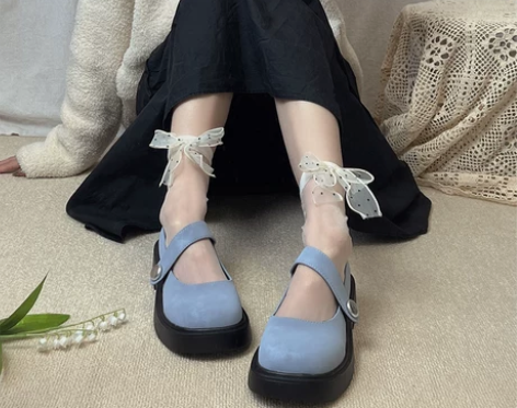 树上有个桃单鞋女2022春季新款玛丽珍鞋圆...