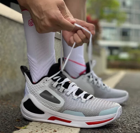 Anta安踏 异形3 氮科技 减震防滑 中...