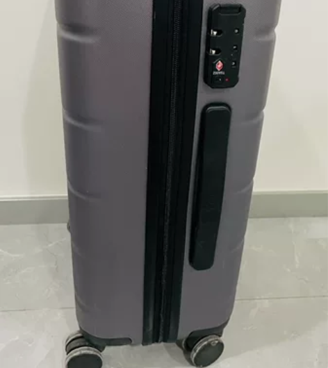 行李箱，登机箱，新旧程度看图， 闲置物品佛...