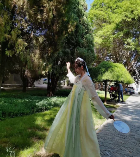 都城南庄汉服女齐胸襦裙原创绣花襦裙两件套日...