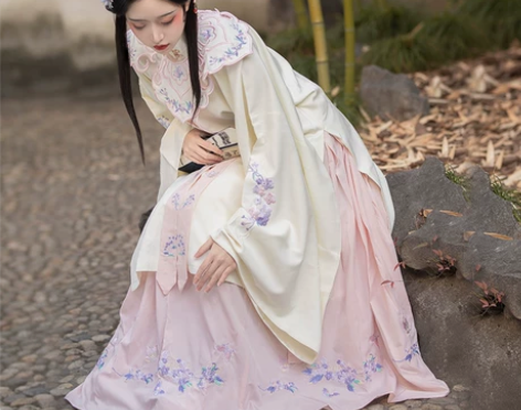 主换汉服相关 醉雨朵亦思卿全套     正...