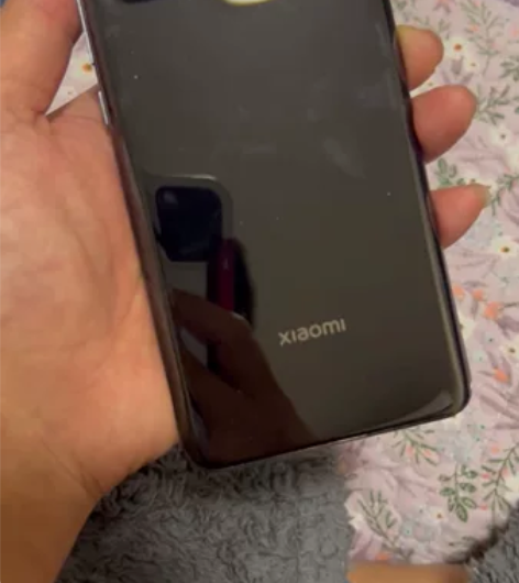 小米11ultra 12+256黑色，21...