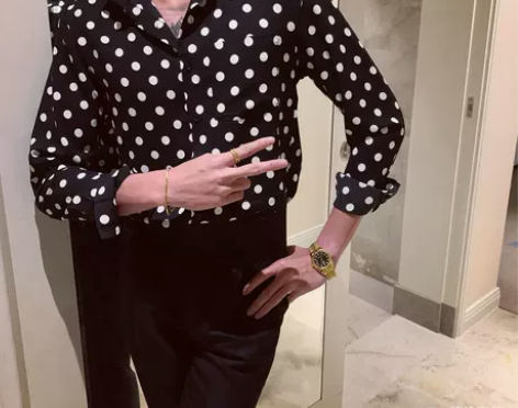 2019韩国男士新款薄款波点长袖衬衫男时尚...