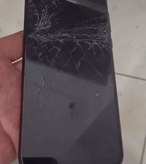 华为畅享10s 开机屏坏 当配件卖了售出不...