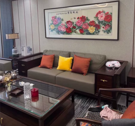 闲置一幅家庭壁画，2米左右，想要换成一副山...