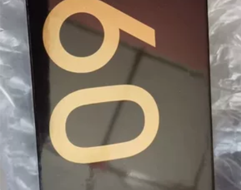 出京东红米k60，8+256，便宜一百25...