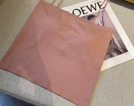 小吊带背心女时尚胸垫无缝一体式短款外穿方领...