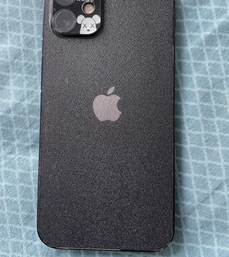 苹果12 成色如图 感兴趣的话点“我想要”...