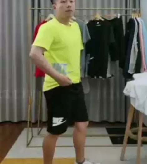 厂家直销，仓库直发夏季新款冰丝速干休闲运动...