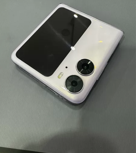 OPPO Find N2 Flip 12G...