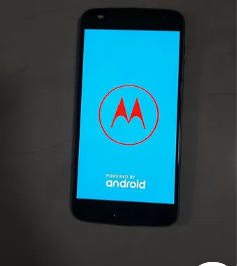 摩摩托罗拉托罗拉z2 play 感兴趣的话...