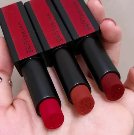 今天出美宝莲小红线口红～色号基本齐全 全新...