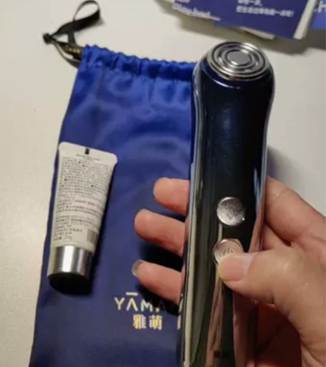 雅萌S12PLUS美容仪，买给老婆的。没办...