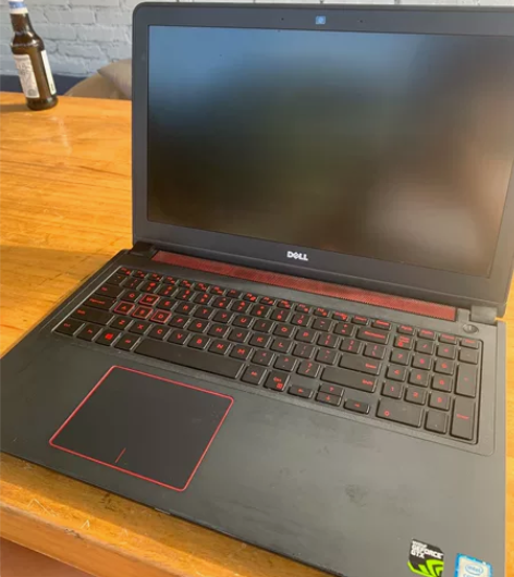 戴尔insprion游匣15，i7，低价出...