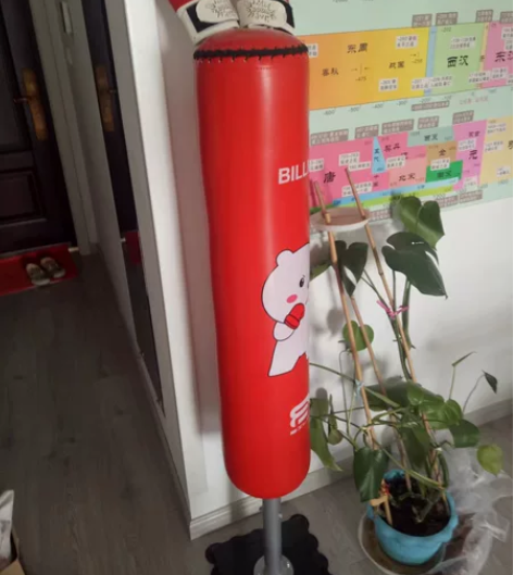 儿童拳击沙袋立式家用 150CM。含拳击手...